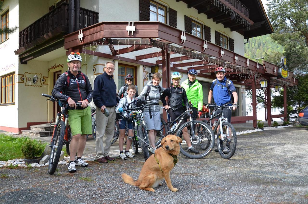 Gaestehaus Christophorus Innerkrems Εξωτερικό φωτογραφία