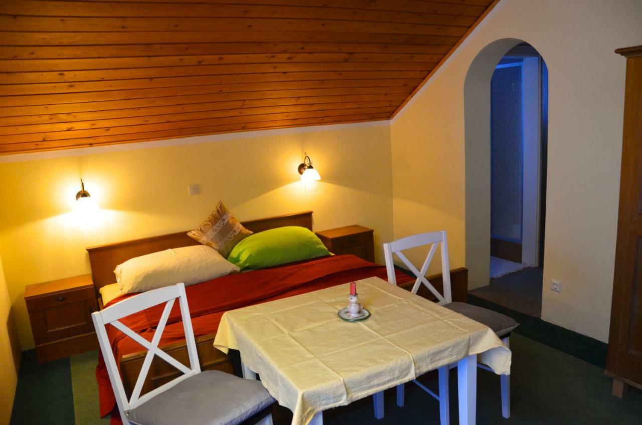 Gaestehaus Christophorus Innerkrems Εξωτερικό φωτογραφία